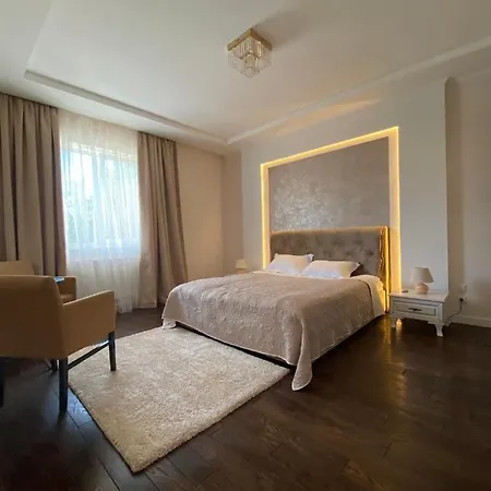 Dream Апартаменты *